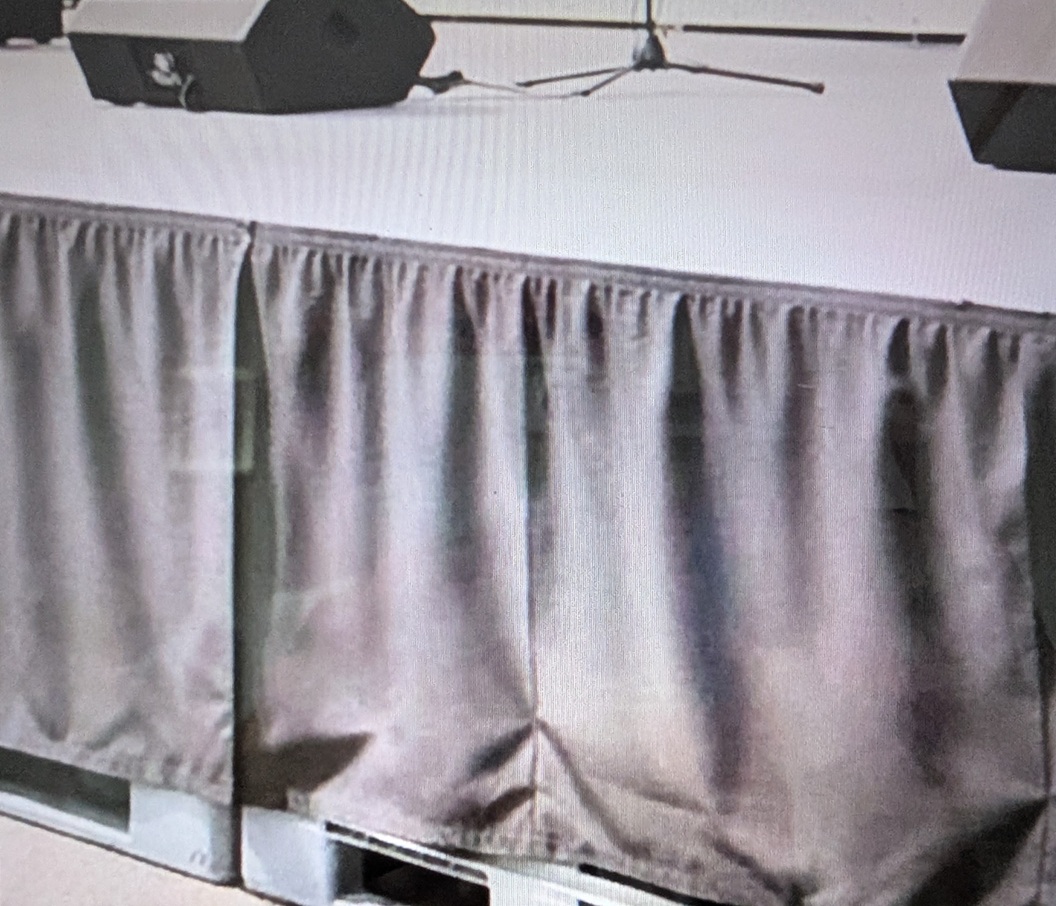 仮設ステージに使用できる中古パレット